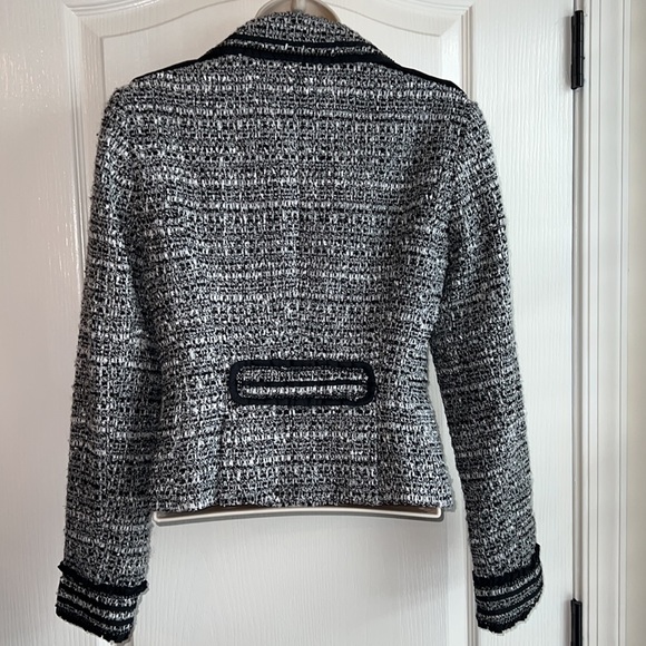 White House Black Market Black & White Tweed Jacket - Picture 3 of 7